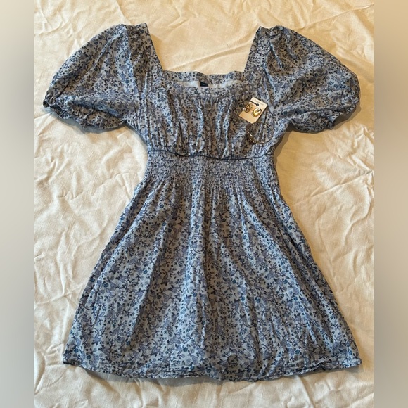 Old Navy | Blue Paisley Cottage-core Mini Dress - Picture 4 of 10